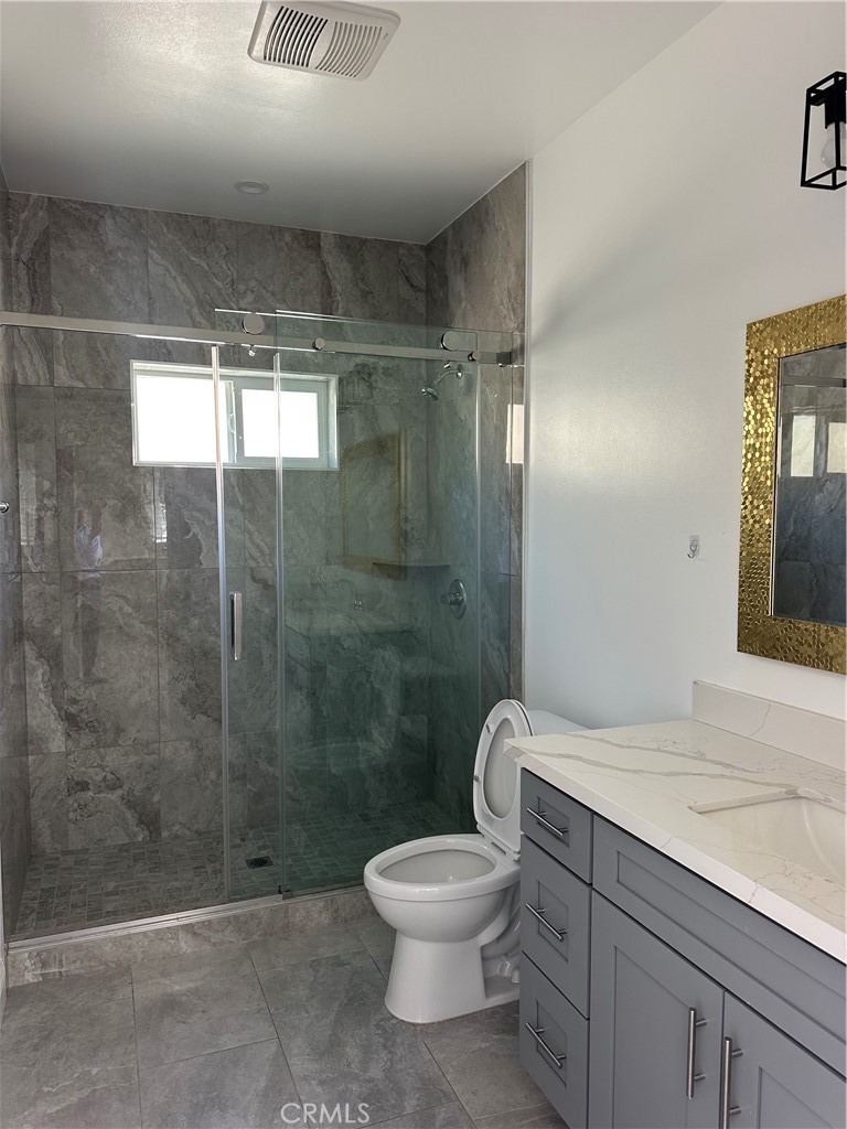 11439 Freer St Property Photo 4