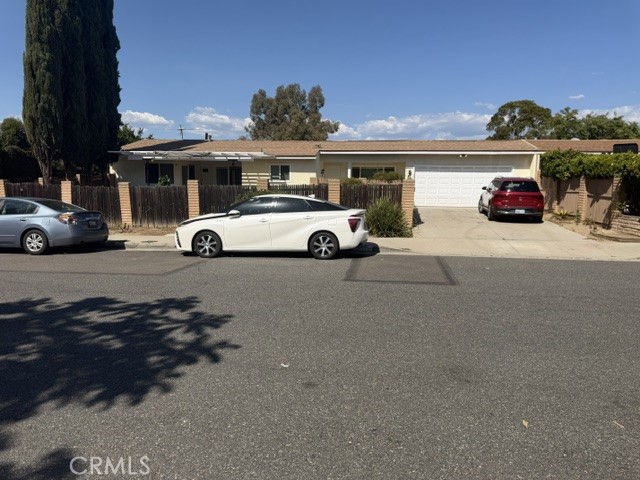 18457 Santar Property Photo 1