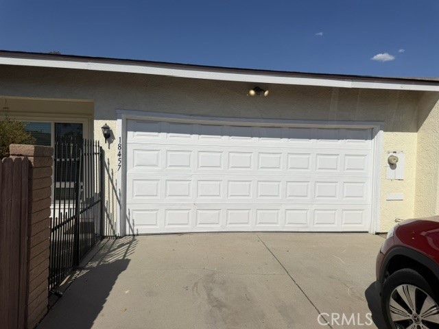 18457 Santar Property Photo 4