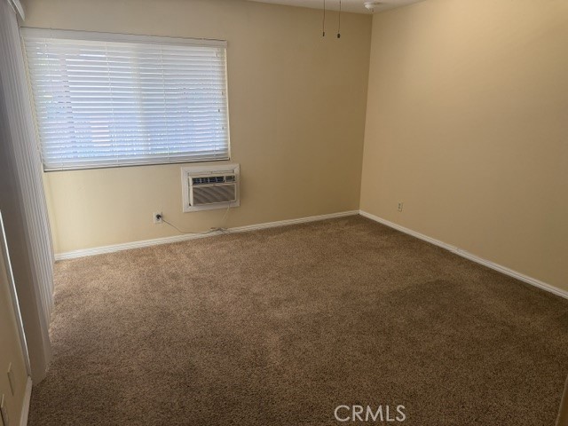18457 Santar Property Photo 9