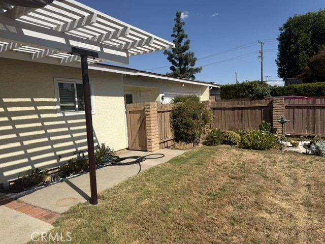 18457 Santar Property Photo 11