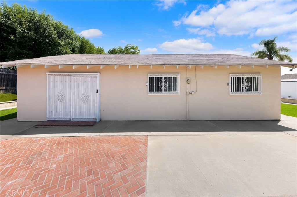 21127 E Cypress Street Property Photo 19