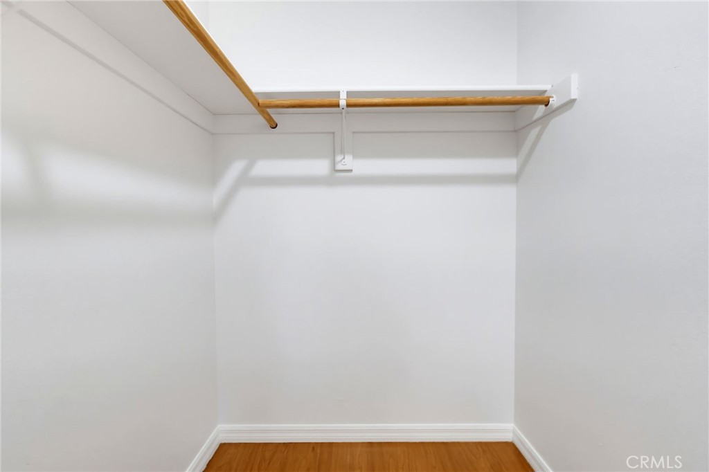 5312 Bartlett B Property Photo 25