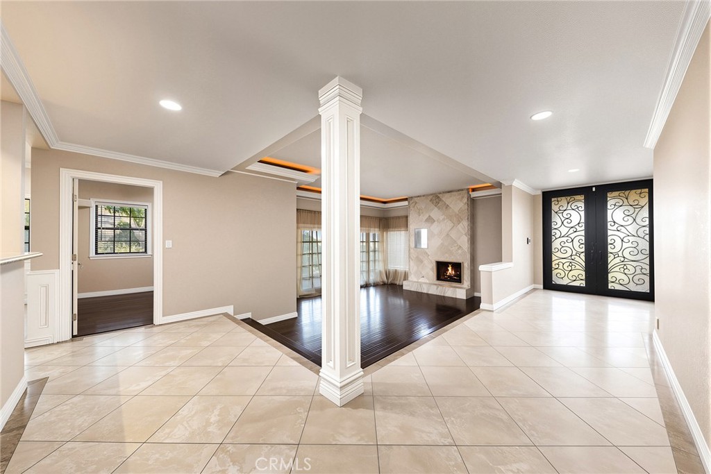 14705 Finisterra Property Photo 8