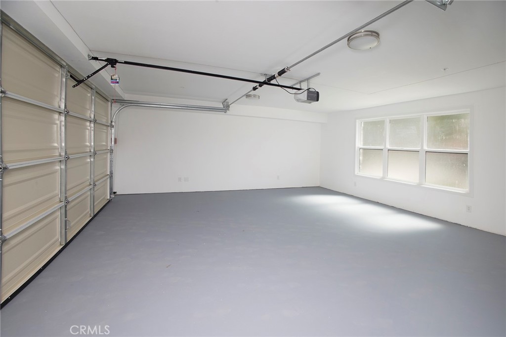 1025 La Cadena A Property Photo 24