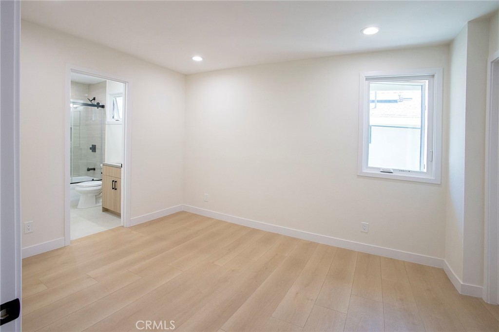 1025 La Cadena C Property Photo 24