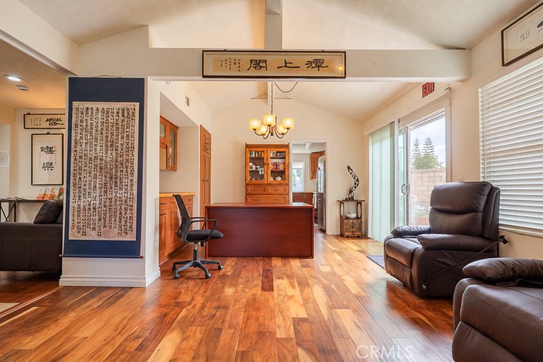 4994 Via Rosa Property Photo 4