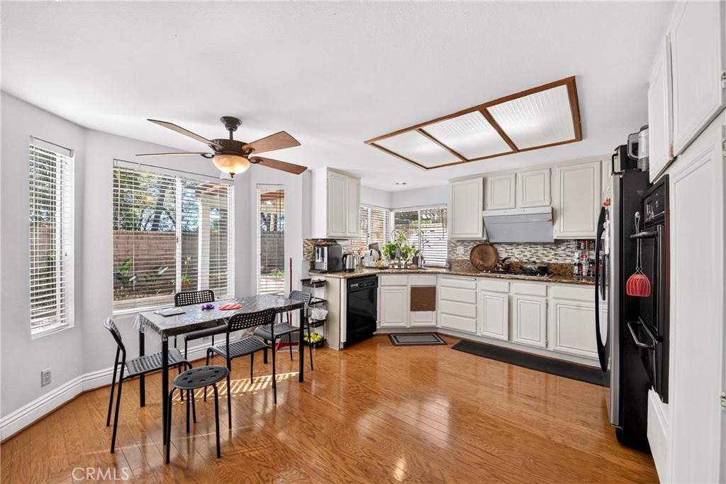 11365 Genova Property Photo 9