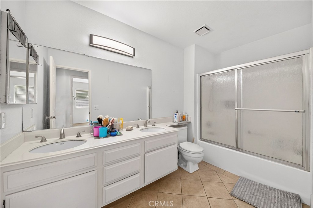 11365 Genova Property Photo 23