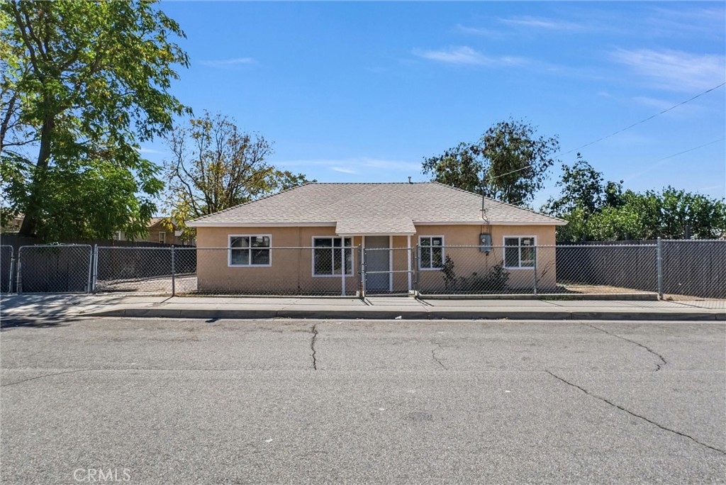 26581 14th Street Property Photo 1