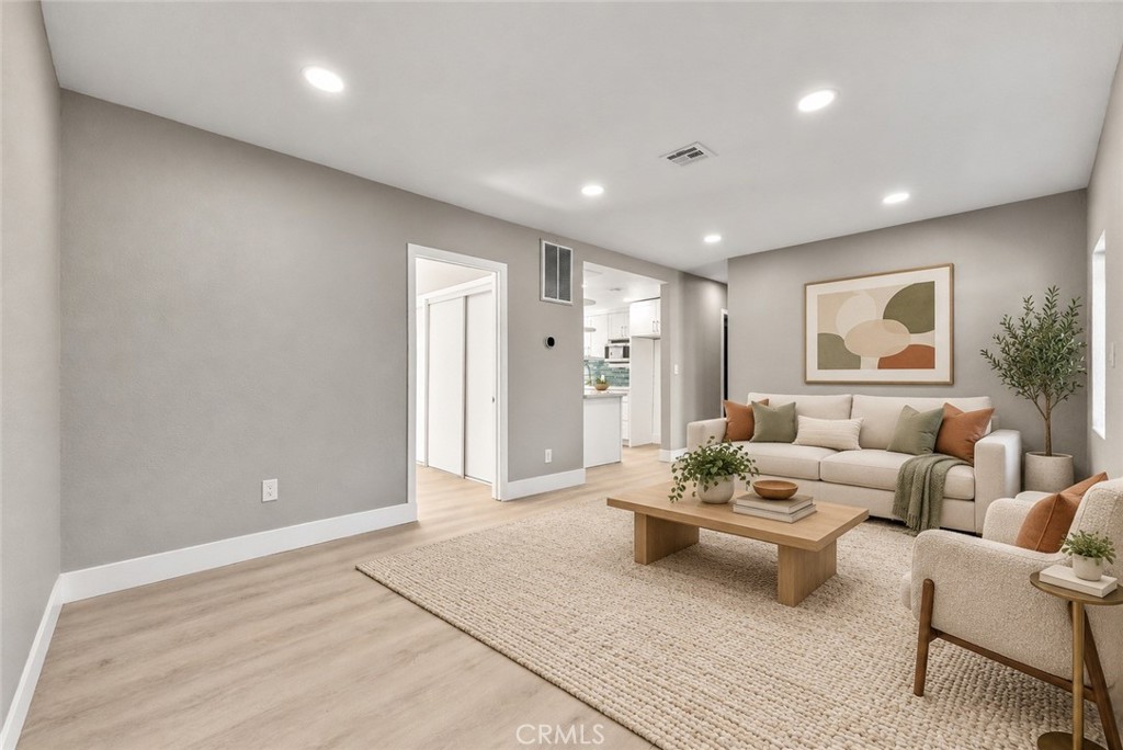 26581 14th Street Property Photo 9