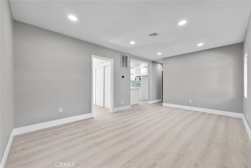26581 14th Street Property Photo 10