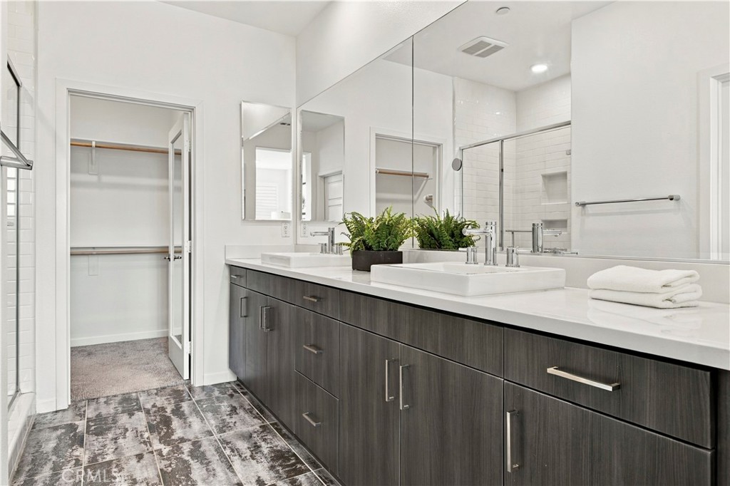 151 Cadence Property Photo 24