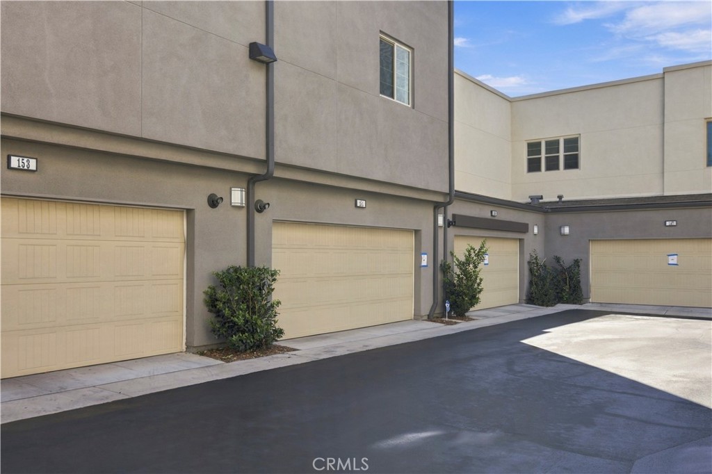 151 Cadence Property Photo 34