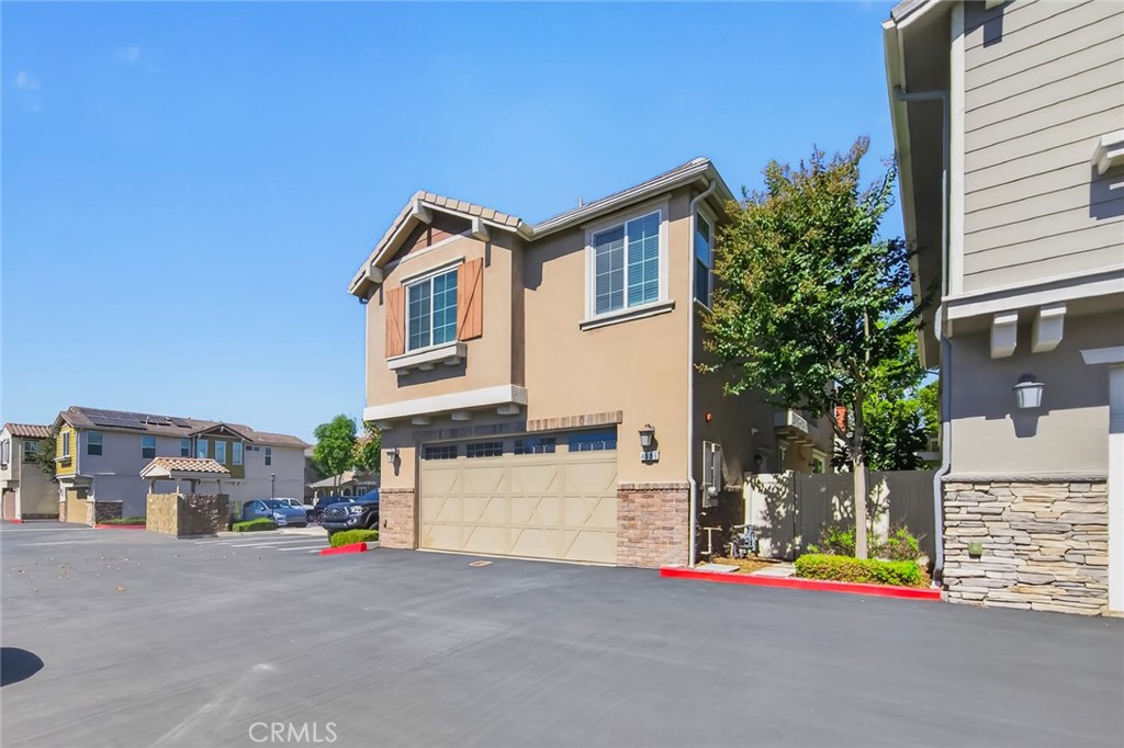 4986 Aldina Property Photo 2