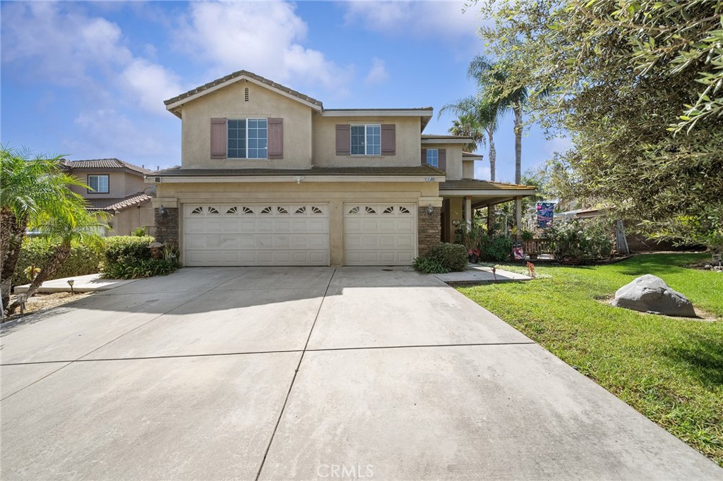 12300 Kings River Street Property Photo 2