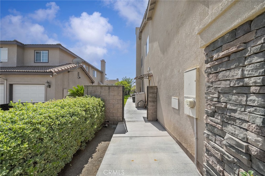12300 Kings River Street Property Photo 49