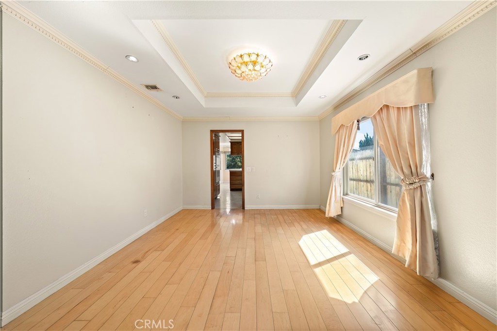 1926 S 2nd Avenue Property Photo 11