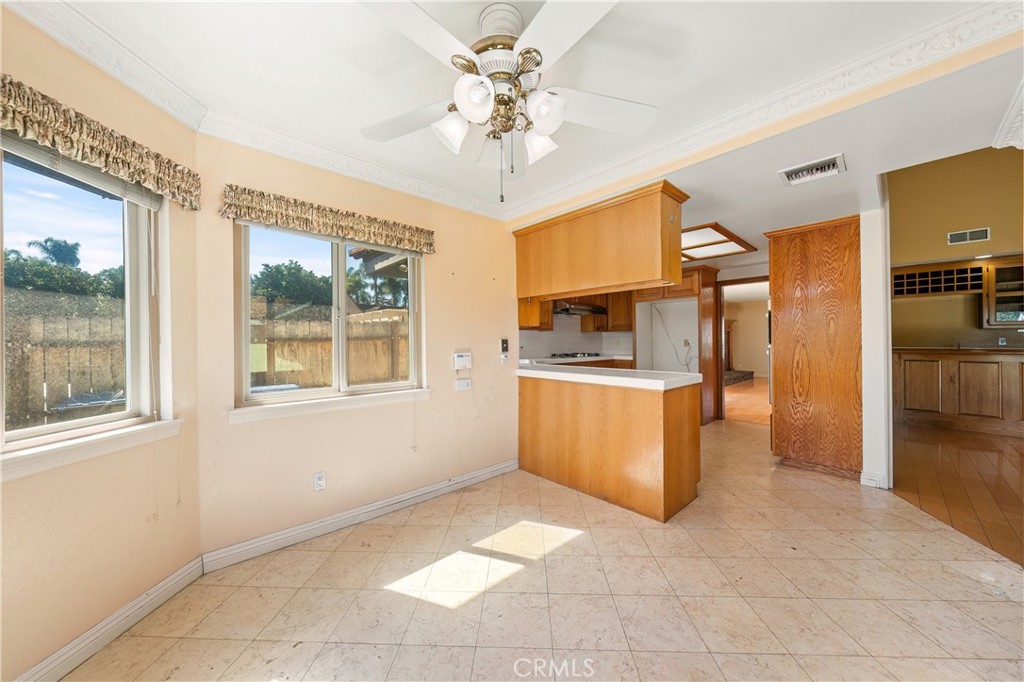 1926 S 2nd Avenue Property Photo 12