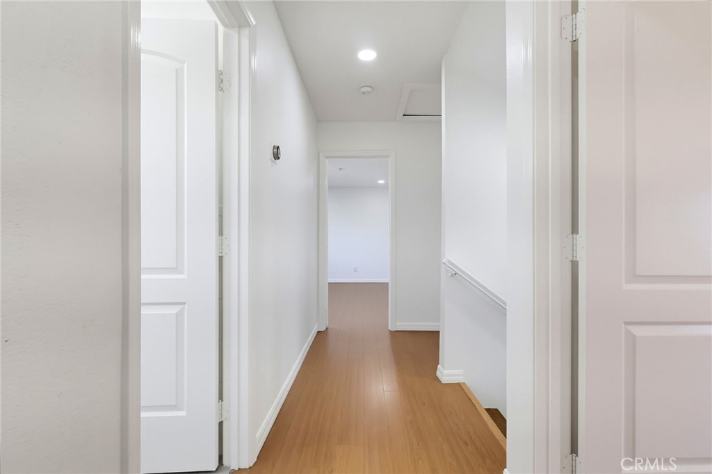 5312 Bartlett B Property Photo 18