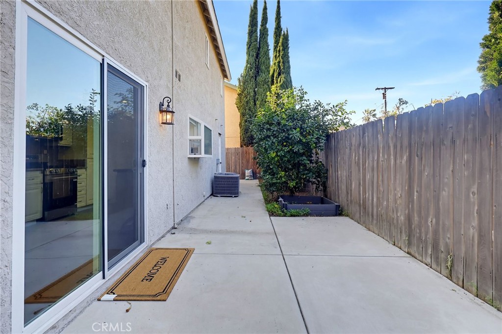 5312 Bartlett B Property Photo 31