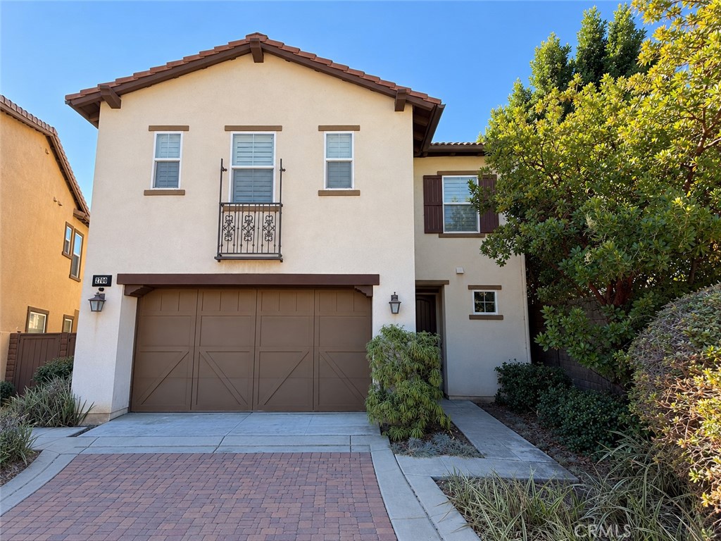 2700 E Coalinga Drive Property Photo 1