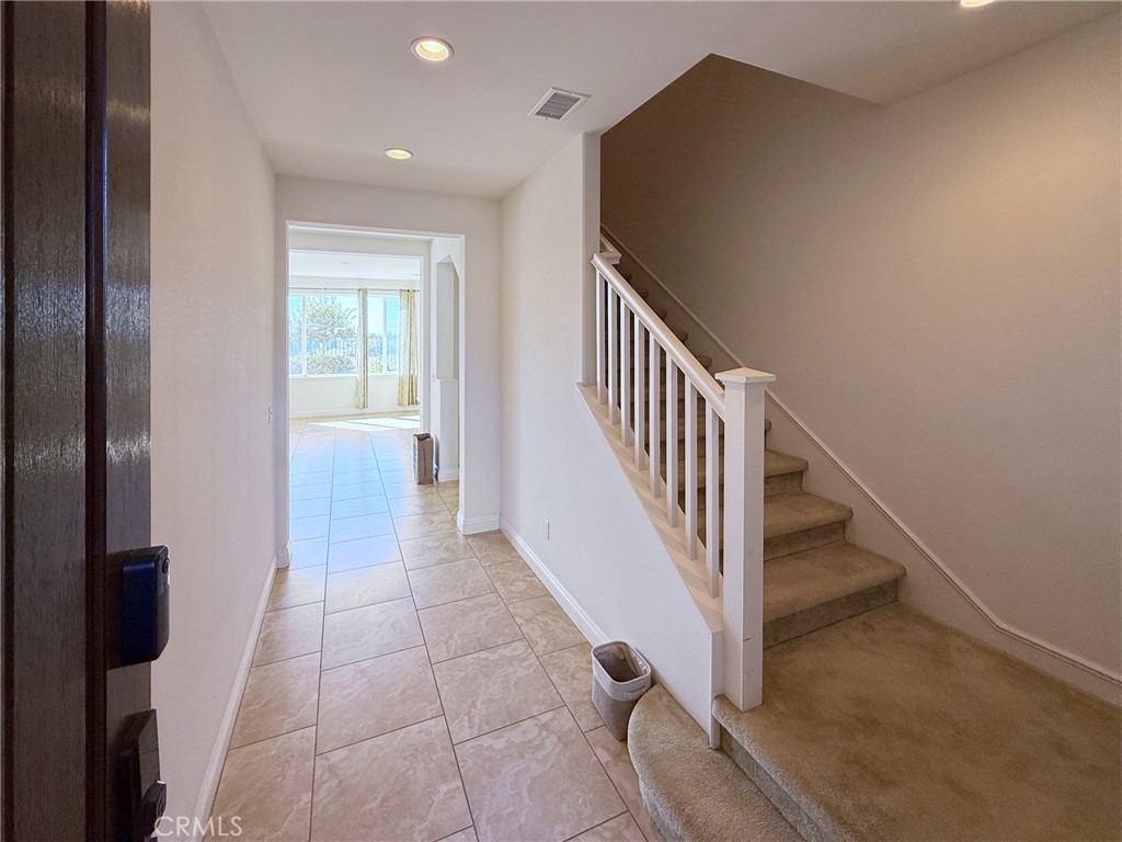 2700 E Coalinga Drive Property Photo 2
