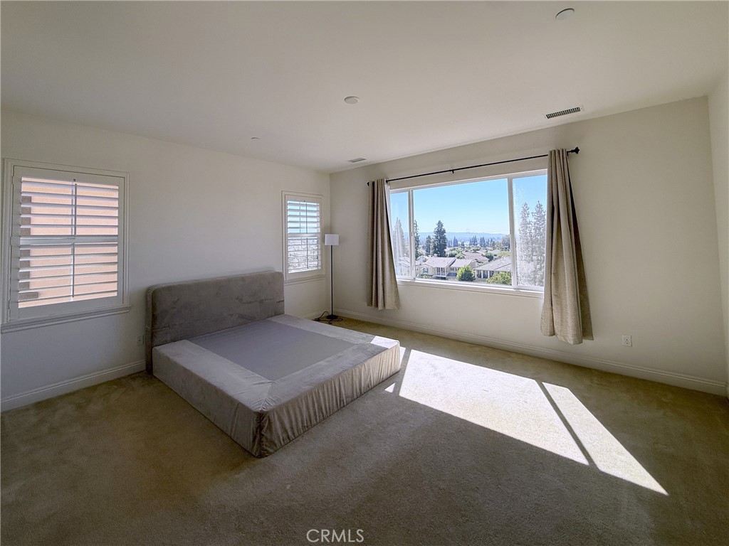 2700 E Coalinga Drive Property Photo 10