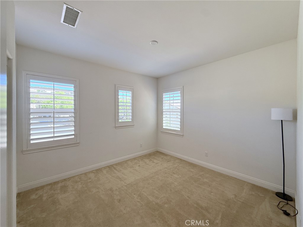 2700 E Coalinga Drive Property Photo 16