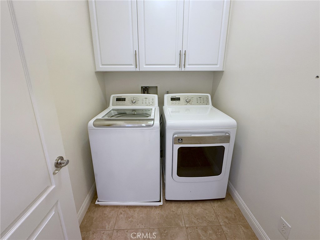 2700 E Coalinga Drive Property Photo 19