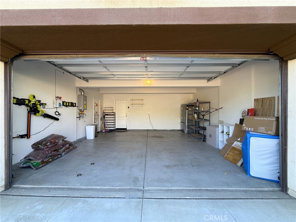 2700 E Coalinga Drive Property Photo 24