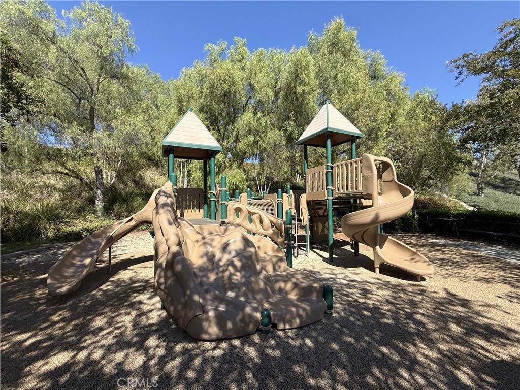 2700 E Coalinga Drive Property Photo 26