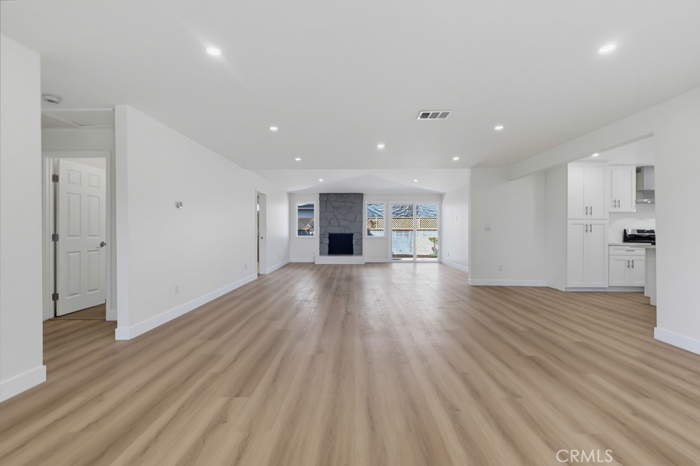 5105 Golden West Property Photo 2