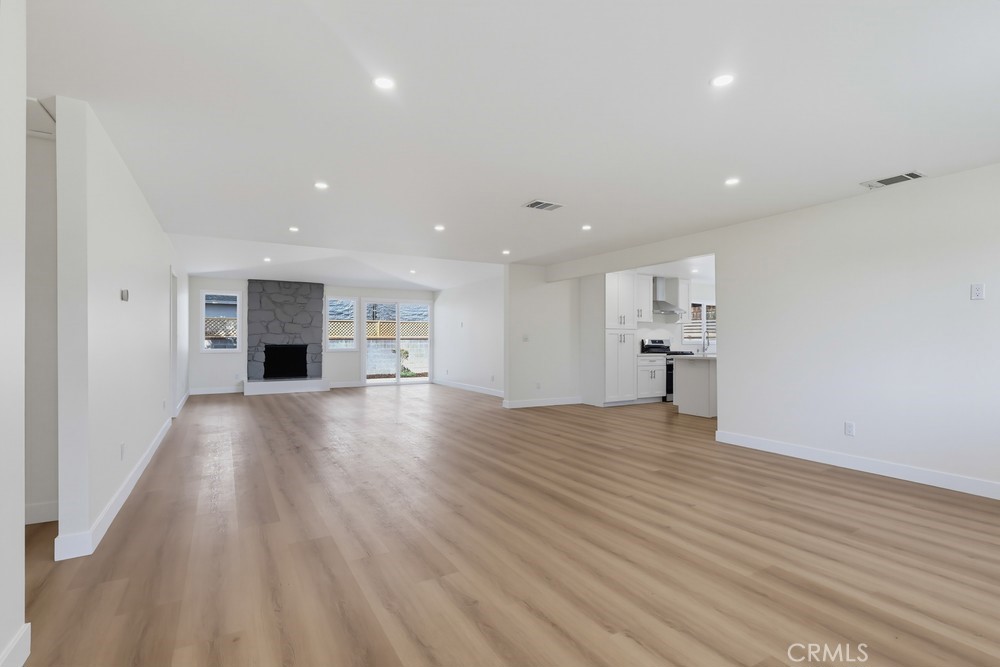 5105 Golden West Property Photo 7