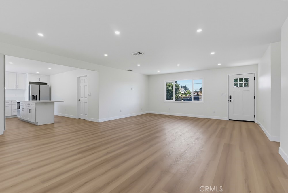 5105 Golden West Property Photo 19