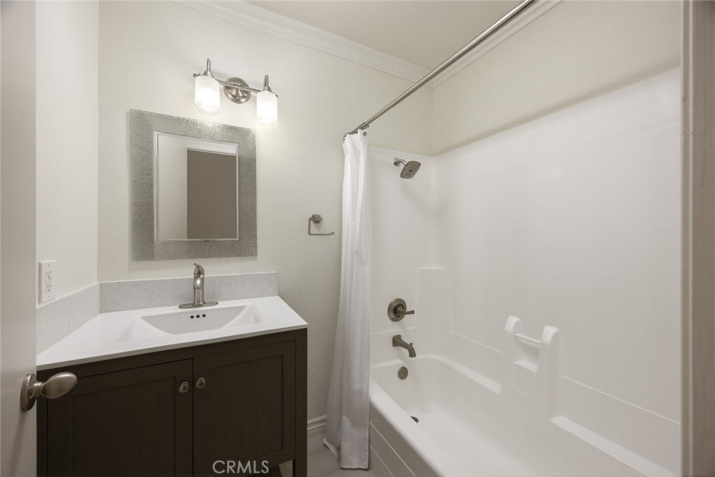 75 Cedarwood Avenue Property Photo 40