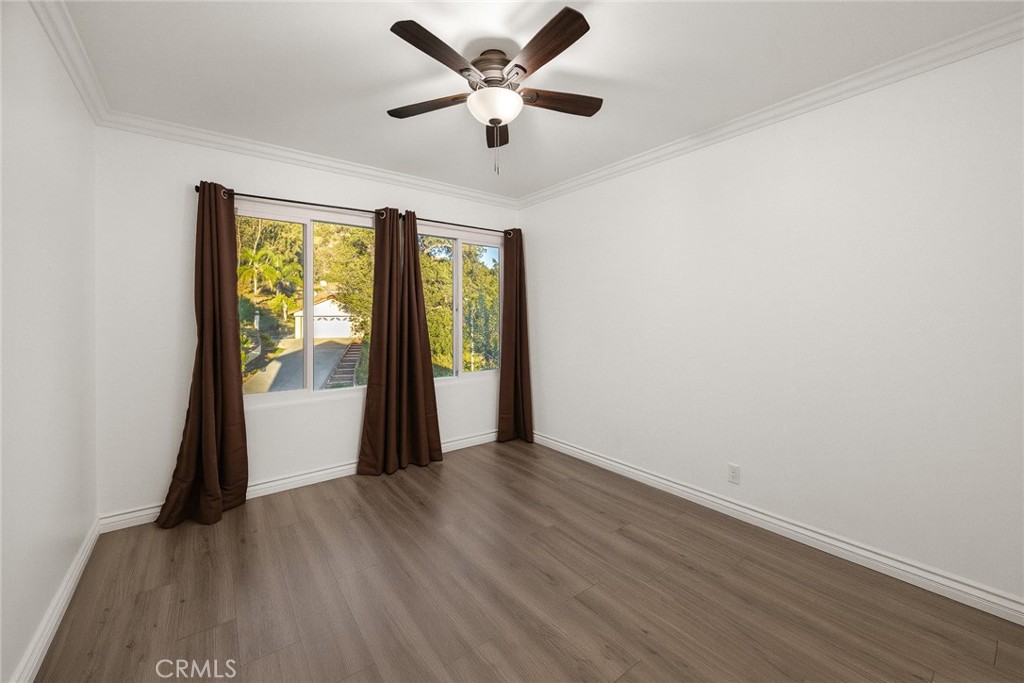 75 Cedarwood Avenue Property Photo 41