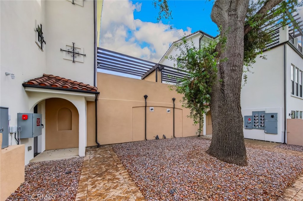 306 San Marcos E Property Photo 8