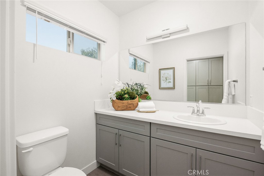 2461 1st Avenue Property Photo 22