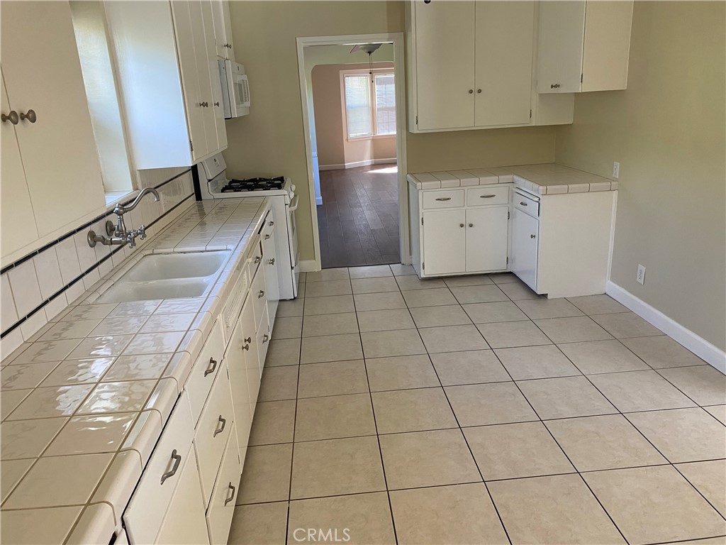 6281 Bion Property Photo 6