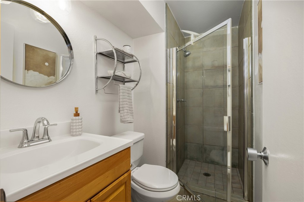 540 N Croft Avenue 5 Property Photo 22