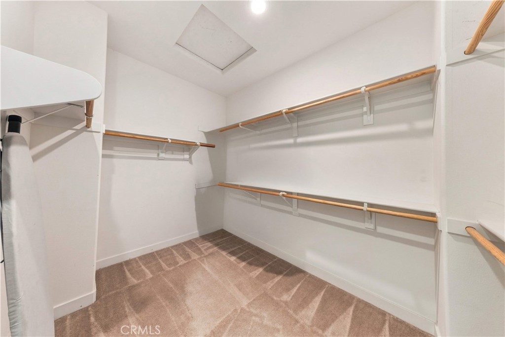 742 Banna Ave Property Photo 12