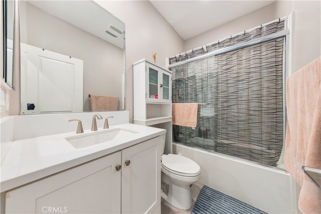 742 Banna Ave Property Photo 27
