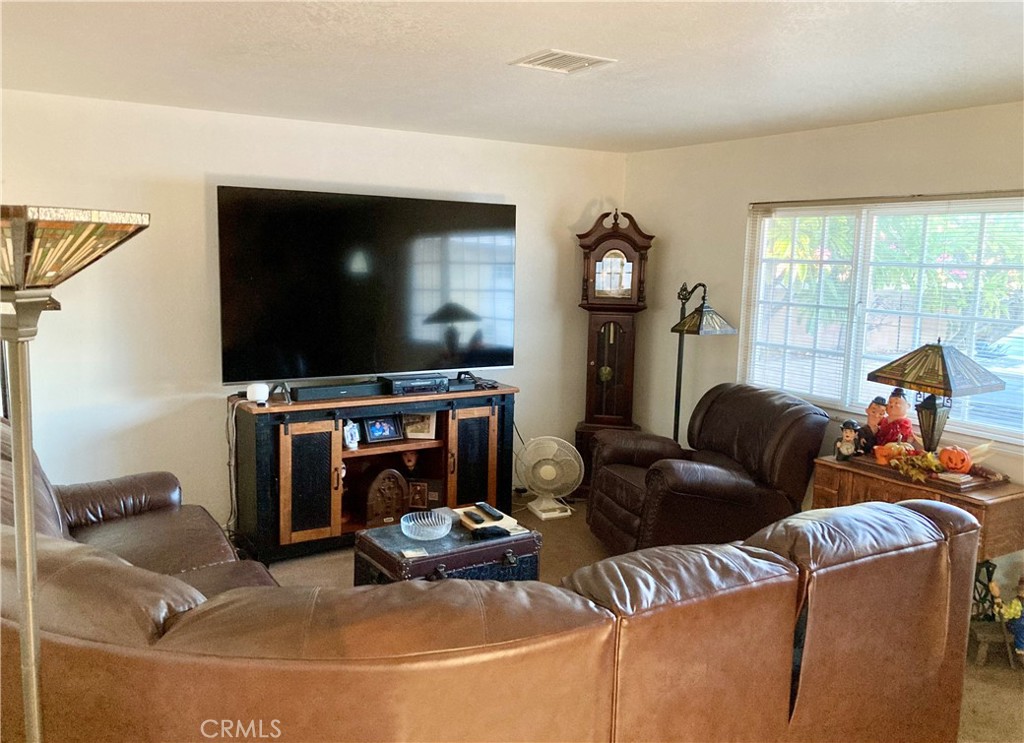 1273 Elsinor Avenue Property Photo 9