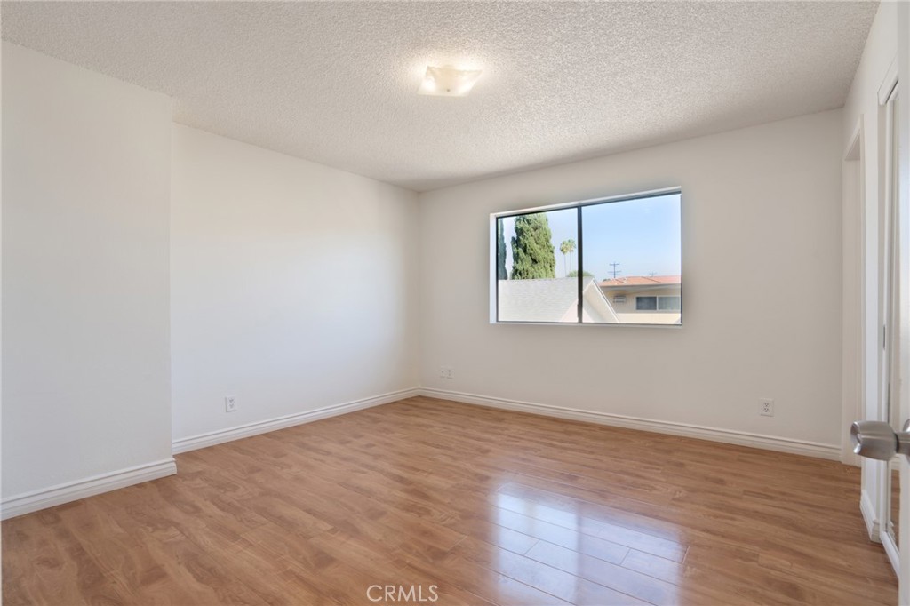 814 E Windsor Avenue 104 Property Photo 16