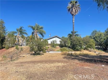17660 Mariposa Property Photo 23