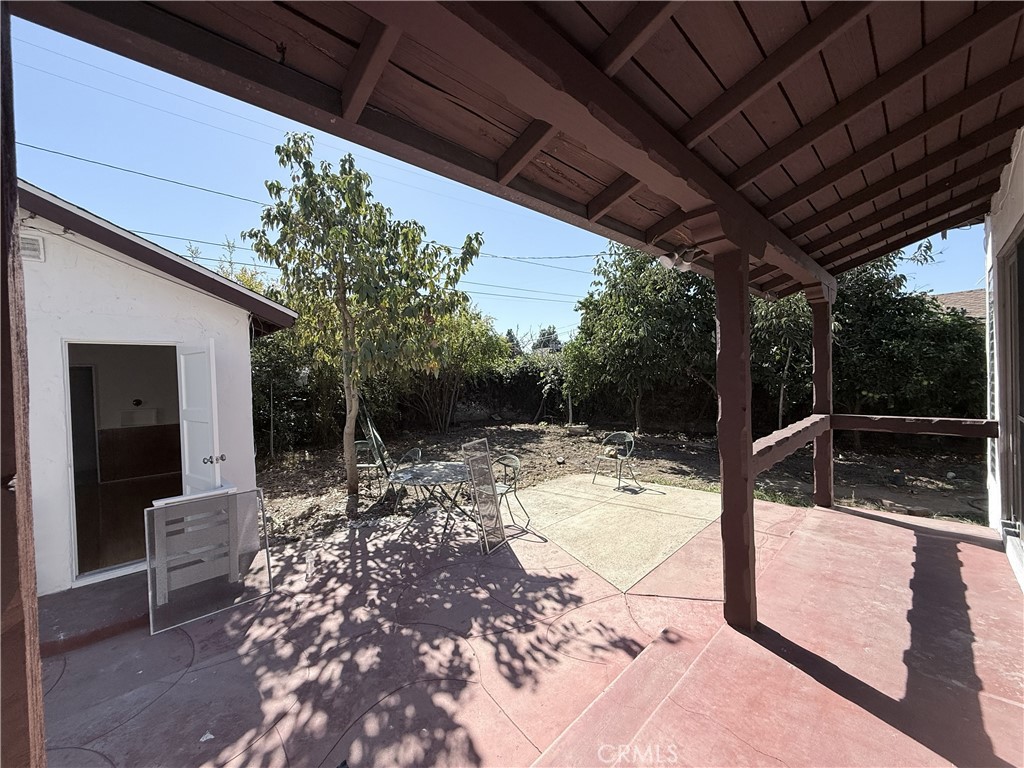 9928 Howland Property Photo 20