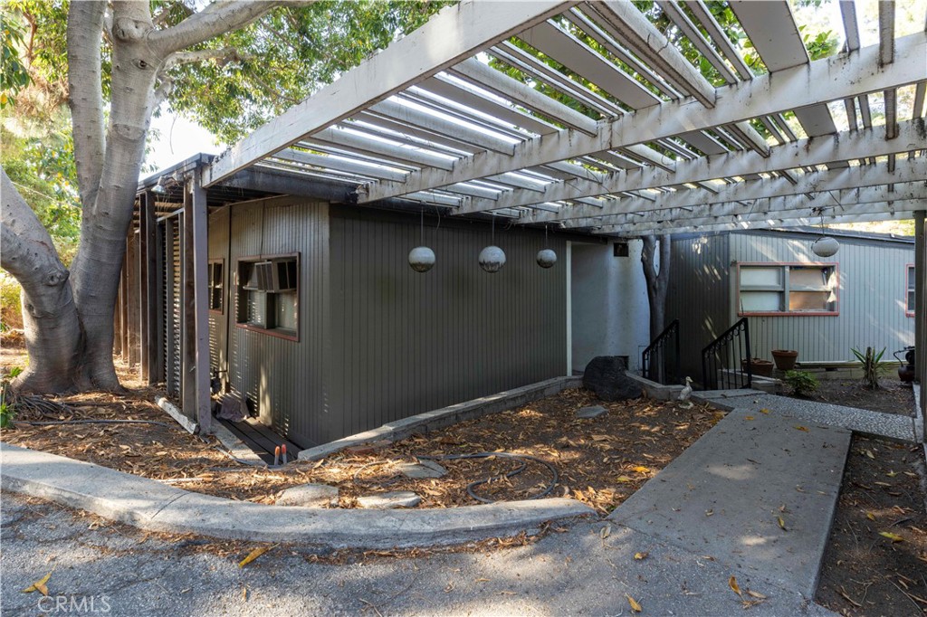 3927 Harriman Property Photo 7