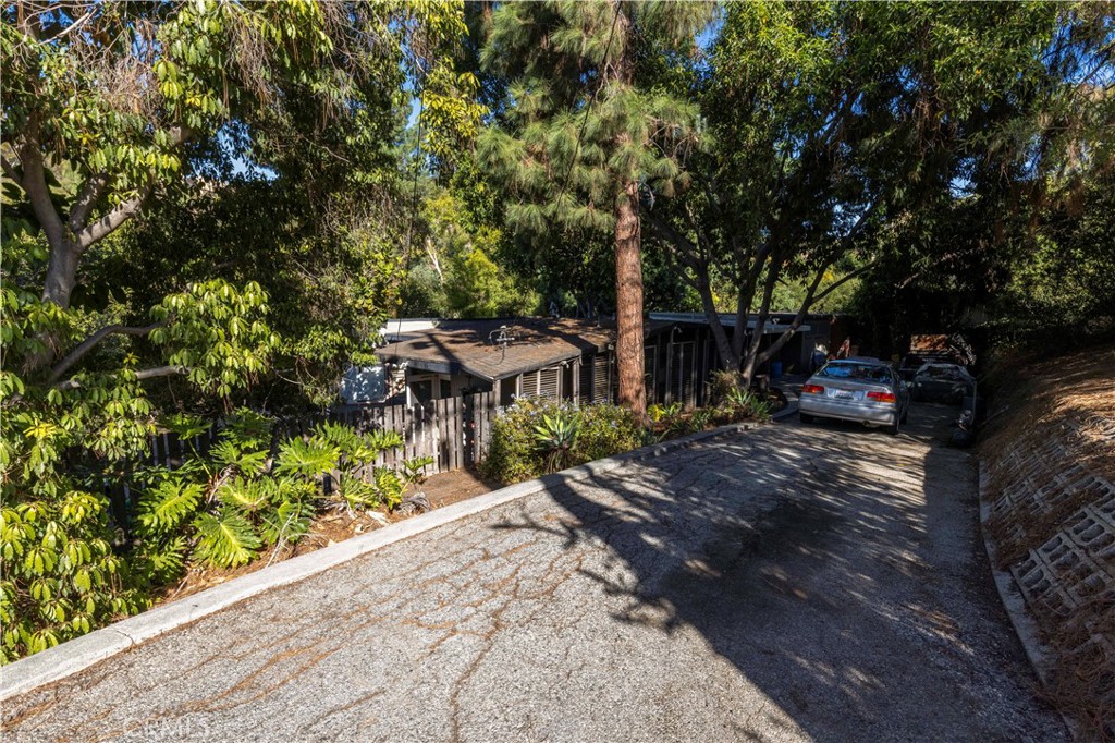 3927 Harriman Property Photo 17