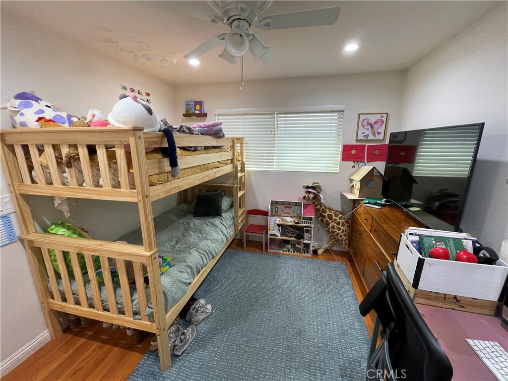 8340 Sheffield Property Photo 5